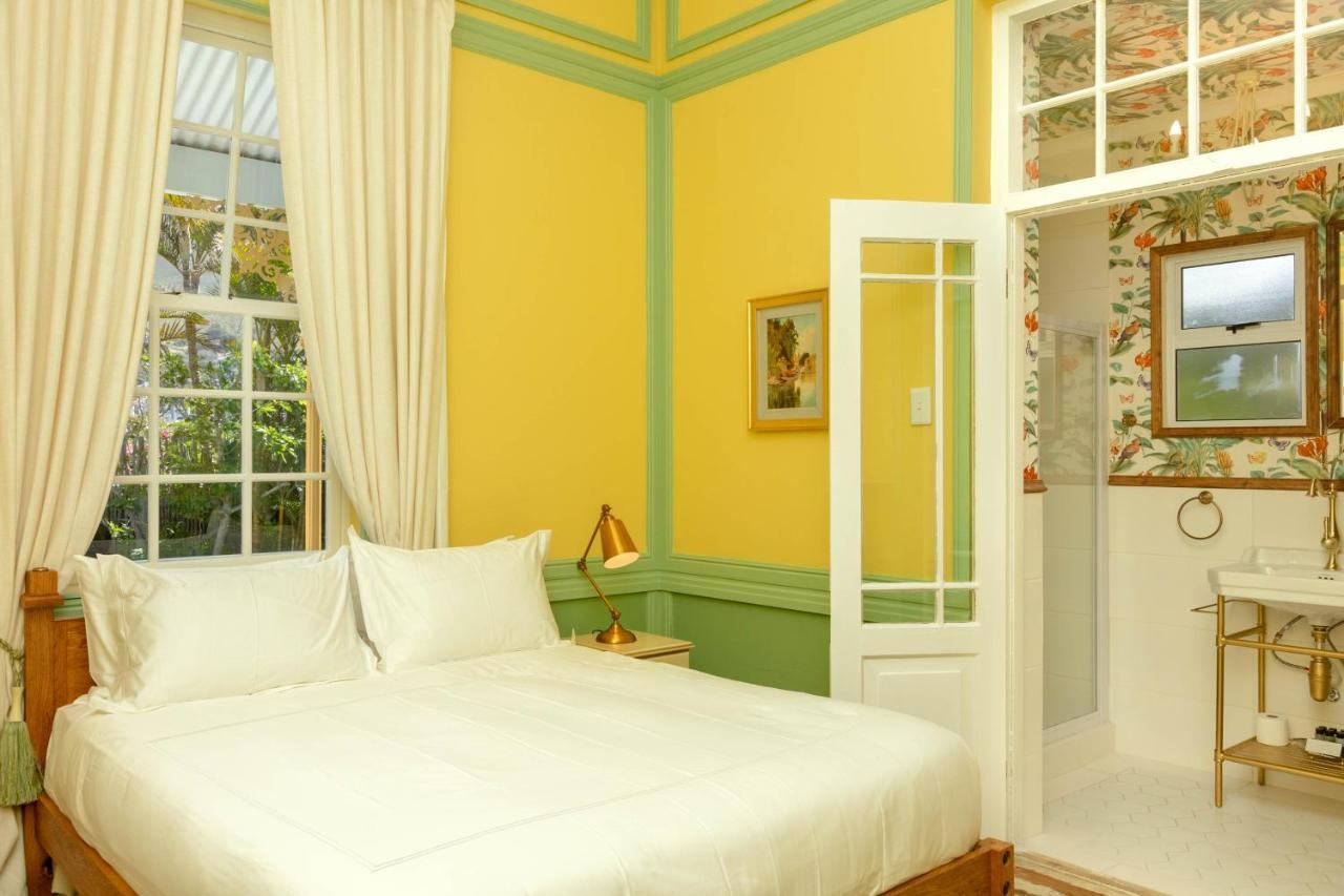 Bed & Breakfast Amina Boutique Cape Town